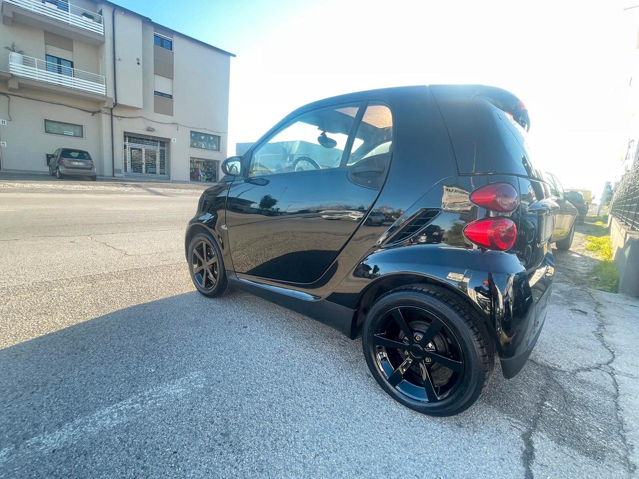 Smart ForTwo 1000 52 kW coupé passion