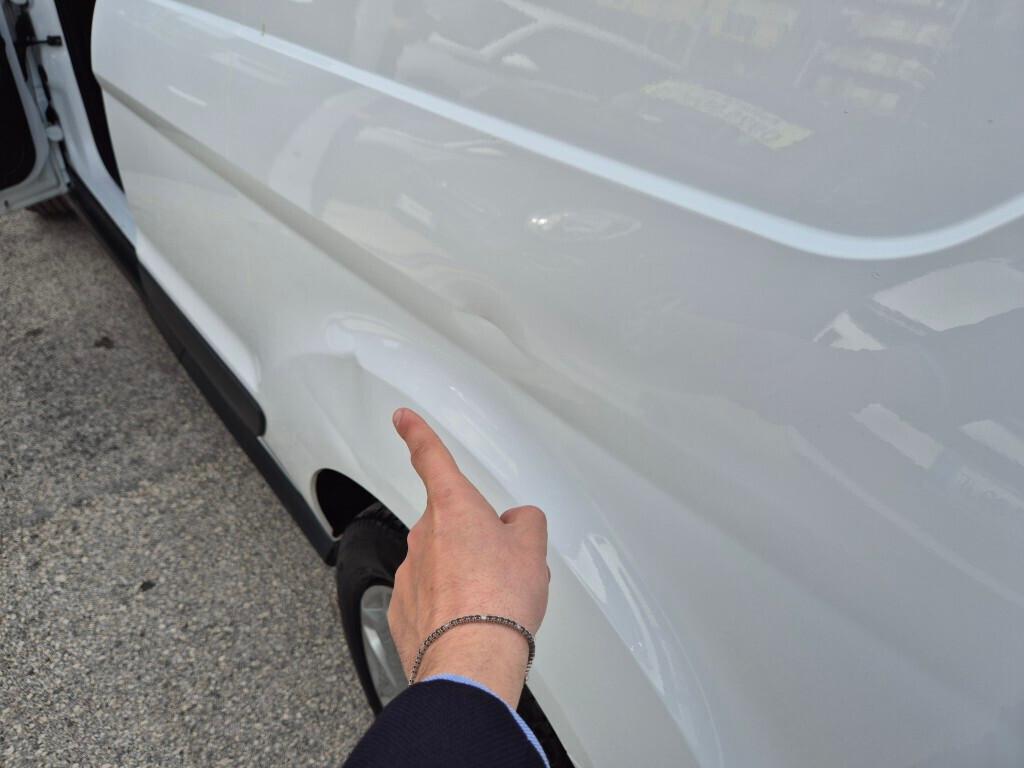 FORD TRANSIT CONNECT 1.5 TDCi 100cv 3POSTI