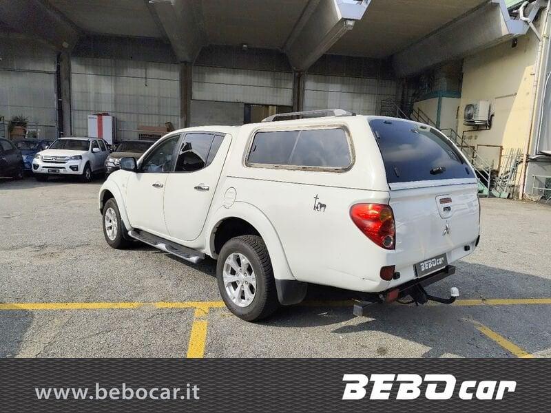 Mitsubishi L200 L200 2.5 DI-D/136CV Club Cab Invite DPF