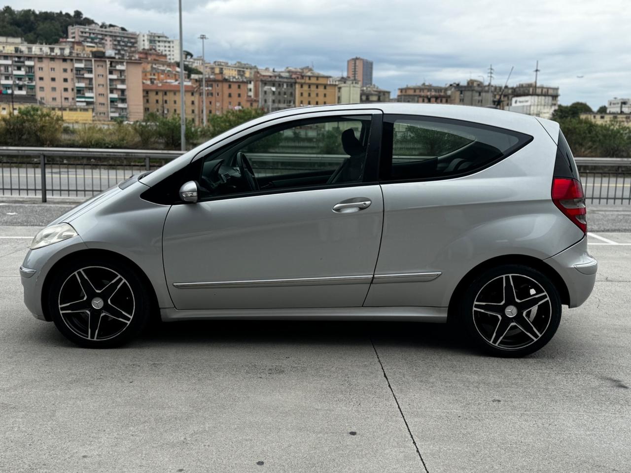 Mercedes A 180 CDI Coupé Avantgarde AMG 2008