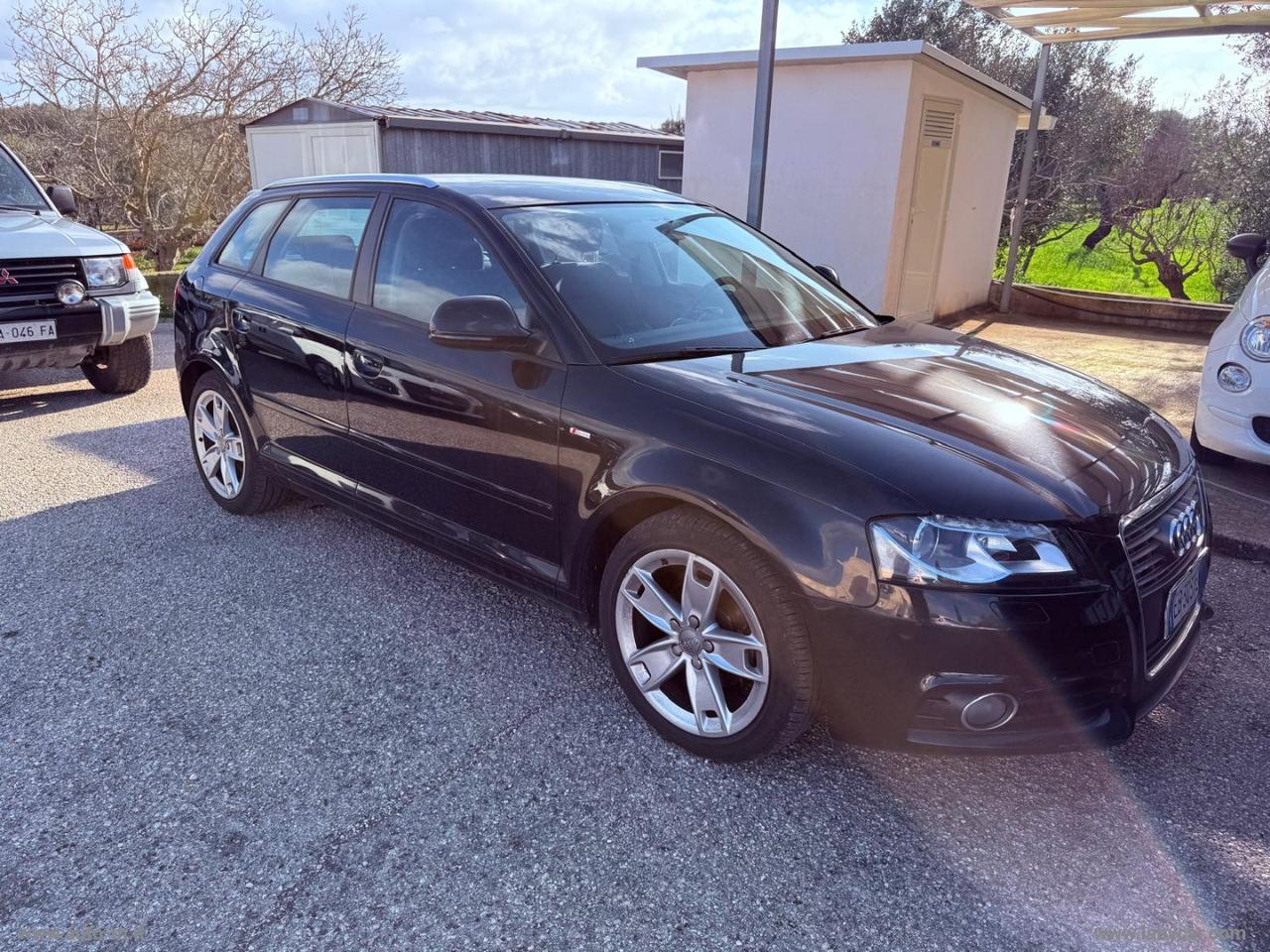 AUDI A3 SPB 1.6 TDI 105CV CR S-LINE ALLESTIMENTO ESTERIORE