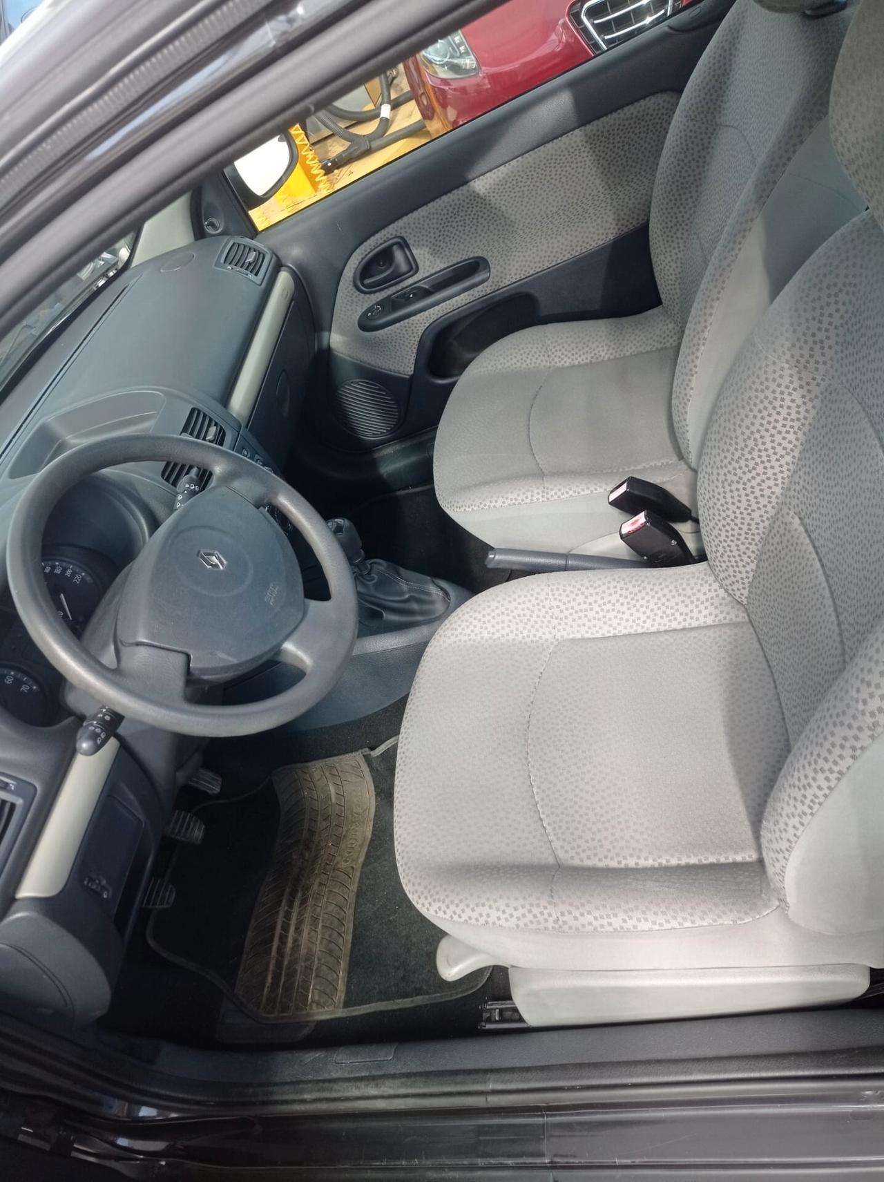Renault Clio Storia 1.2 3 porte Dynamique