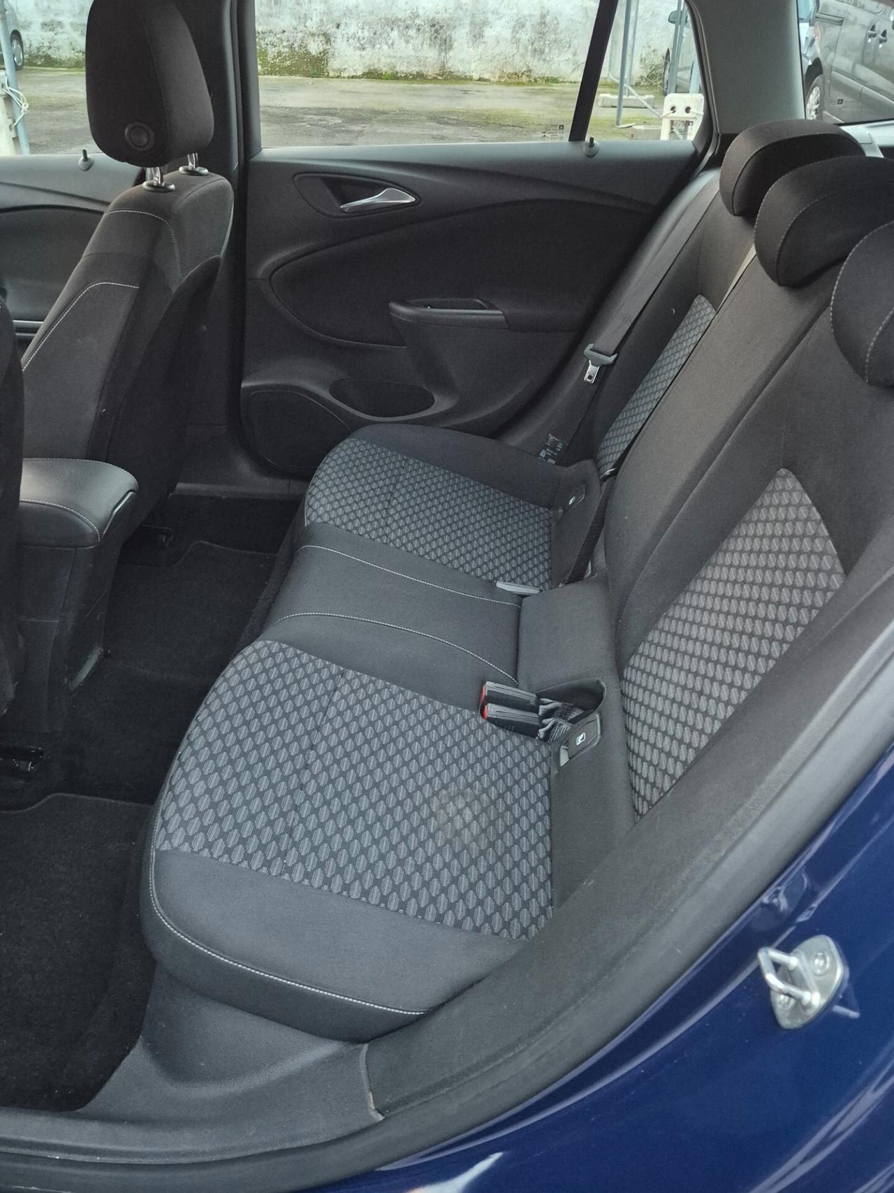 Opel Astra 1.6 CDTi 110CV Start&Stop 5 porte Innovation