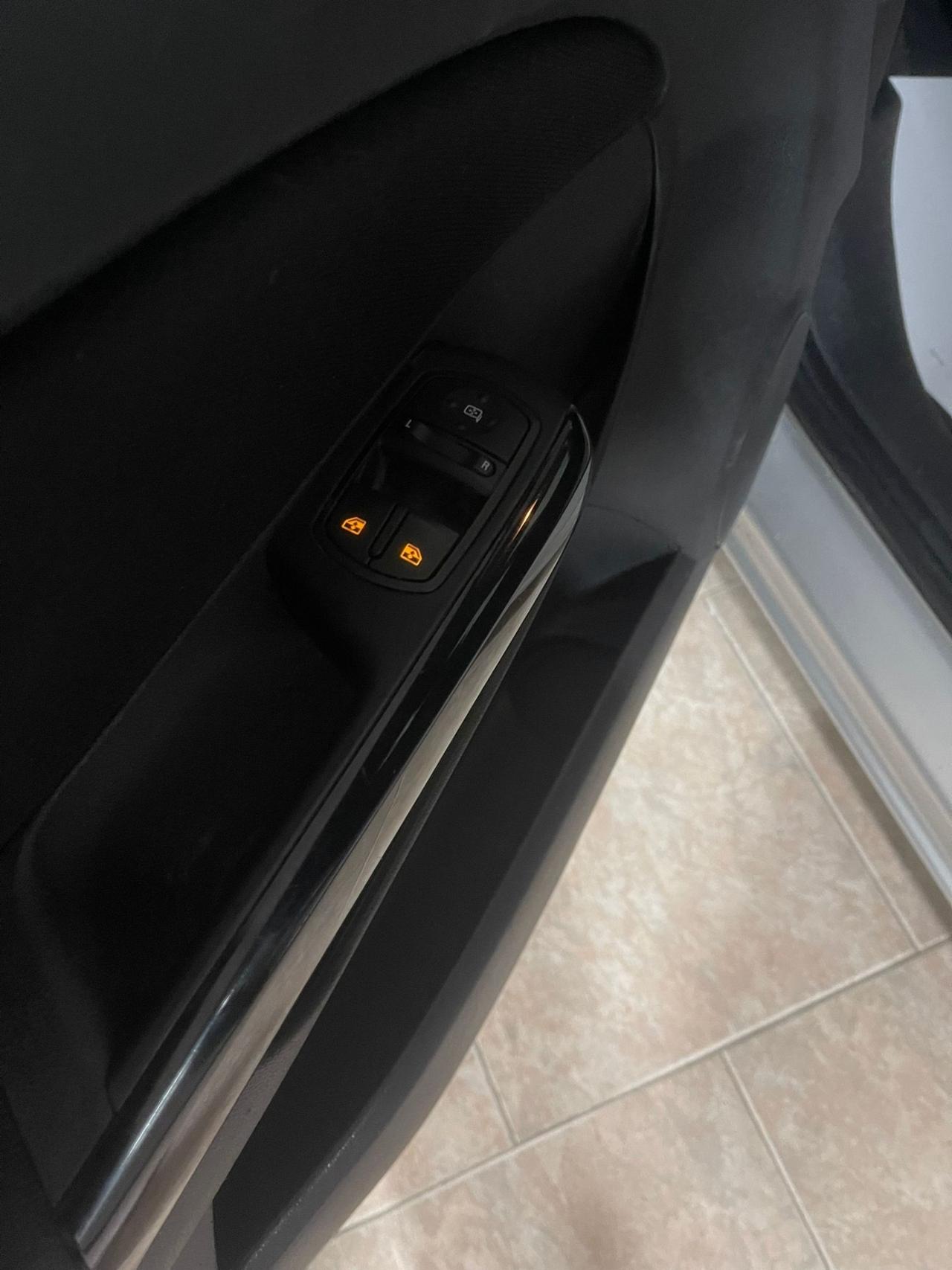 Opel Corsa 1.3 CDTI 75CV F.AP. 5 porte Cosmo