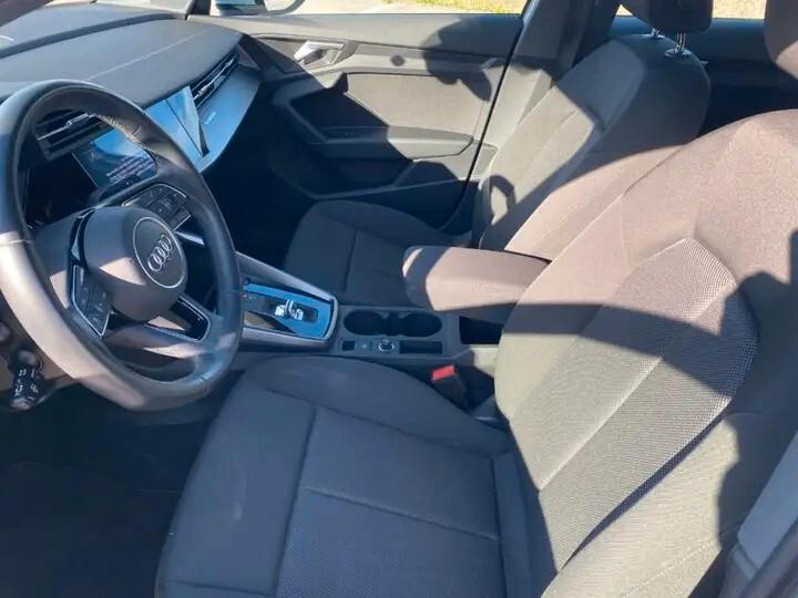 Audi A3 SPB 30 g-tron S tronic Business