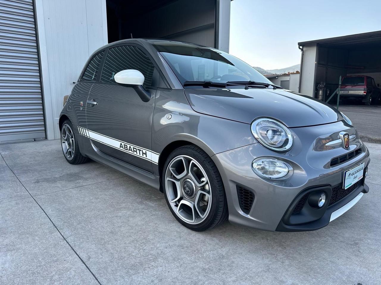 Abarth 595 1.4 Turbo T-Jet 165 CV Turismo