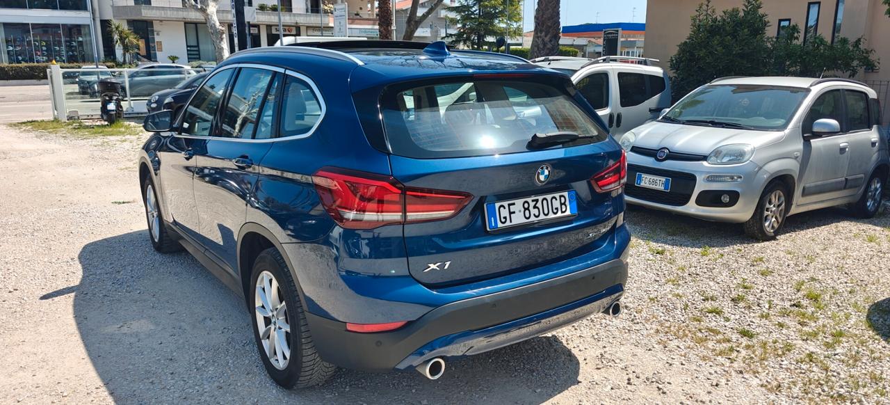 Bmw X1 xDrive18d xLine