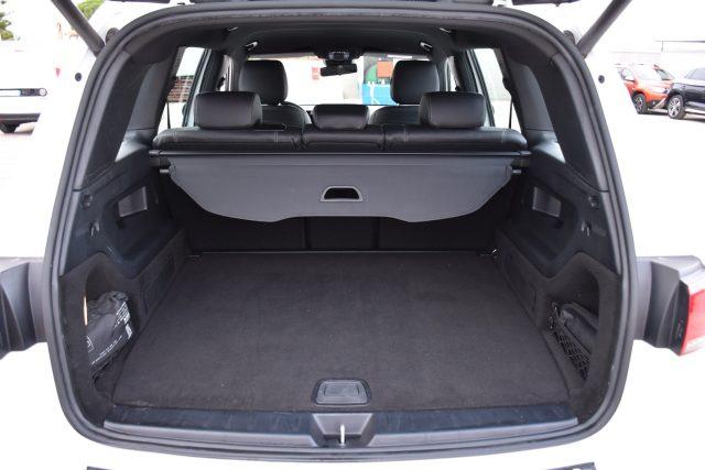 MERCEDES-BENZ GLB 180 d Automatic Sport
