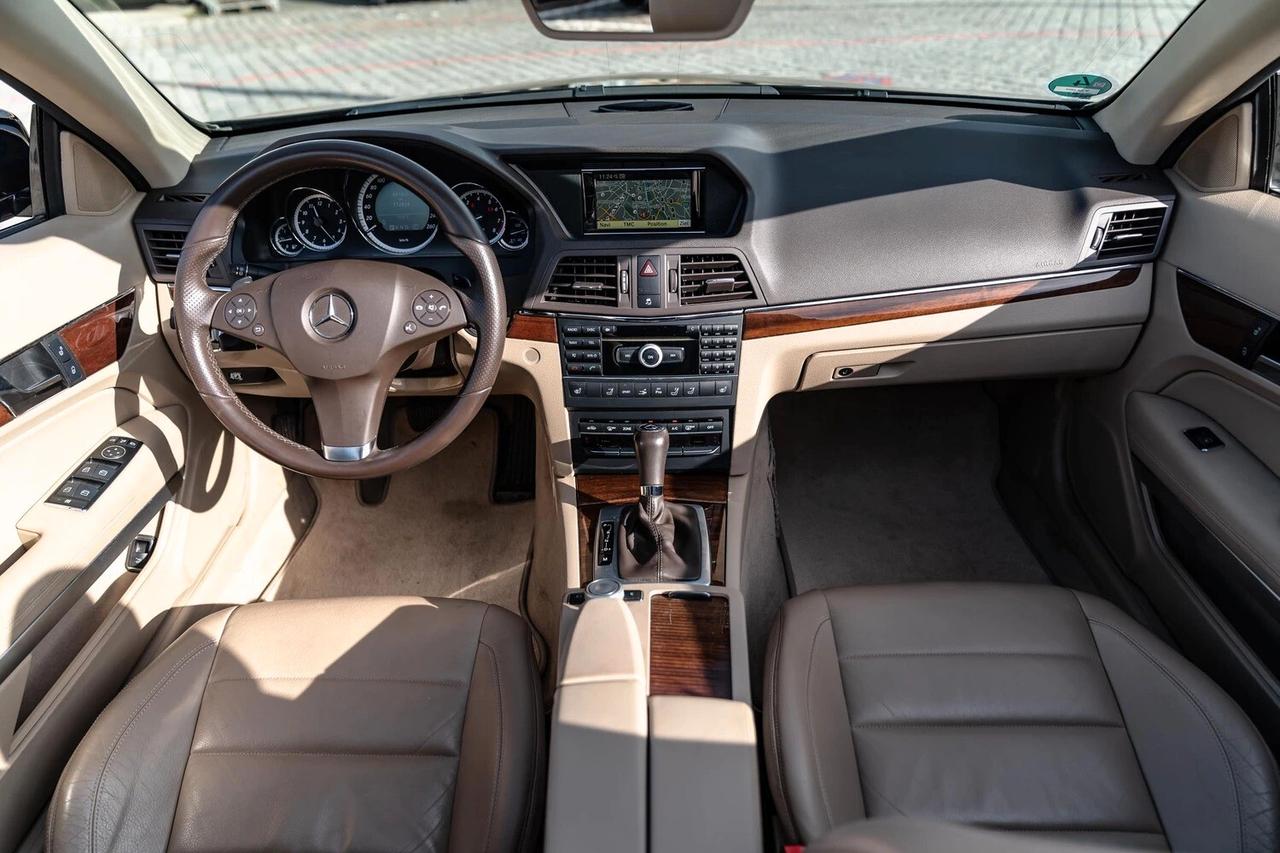 Mercedes-benz E 250 CGI BlueEFFICIENCY Executive