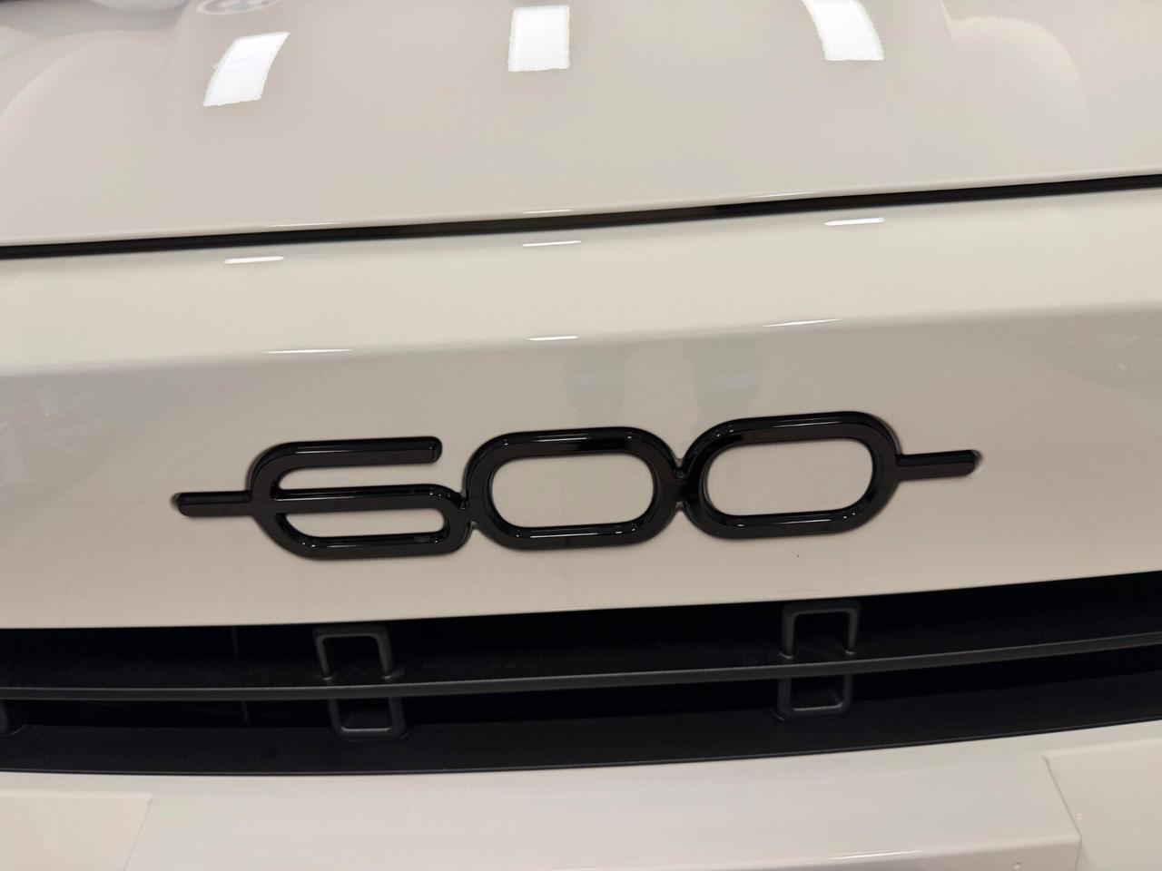 Fiat 600 Hybrid 145 CV DCT MHEV Sport A RATE DA € 260 AL MESE