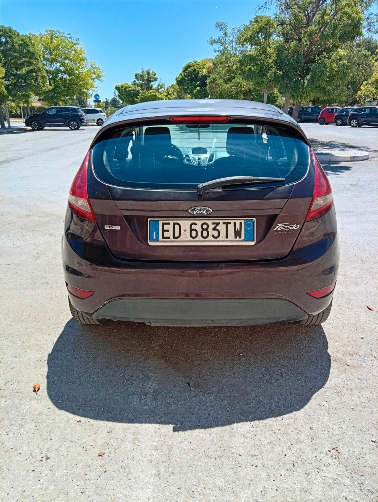 Ford Fiesta Fiesta+ 1.4 TDCi 70CV 5 porte