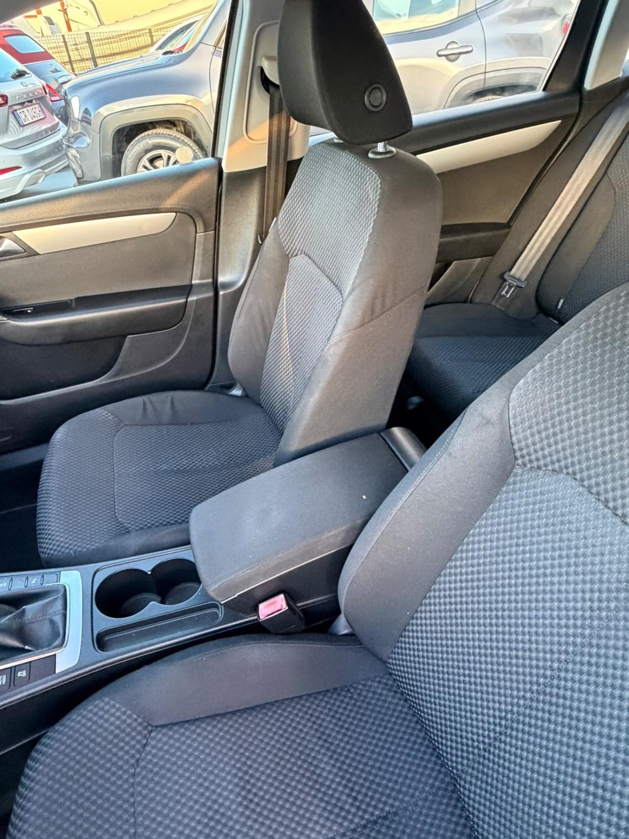 Volkswagen Passat Var. 1.6 TDI BlueMotion Tech.