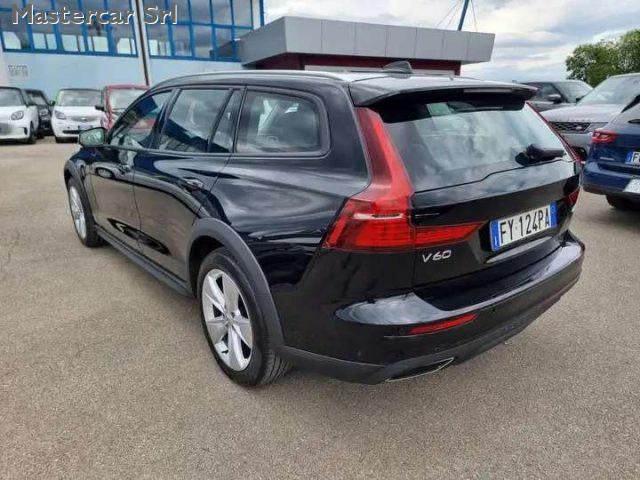 VOLVO V60 Cross Country 2.0 d4 Business Plus awd GANCIO TRAINO -FY124PA