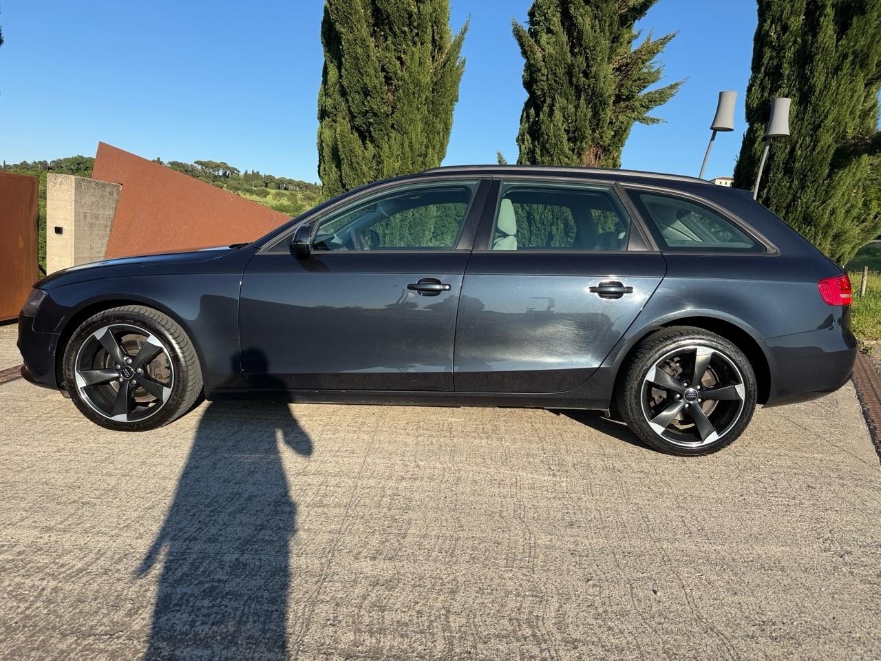 Audi A4 Avant 2.0 TDI 120 CV SI PERMUTE