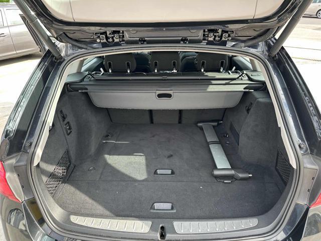 BMW 318 d Touring Business Advantage