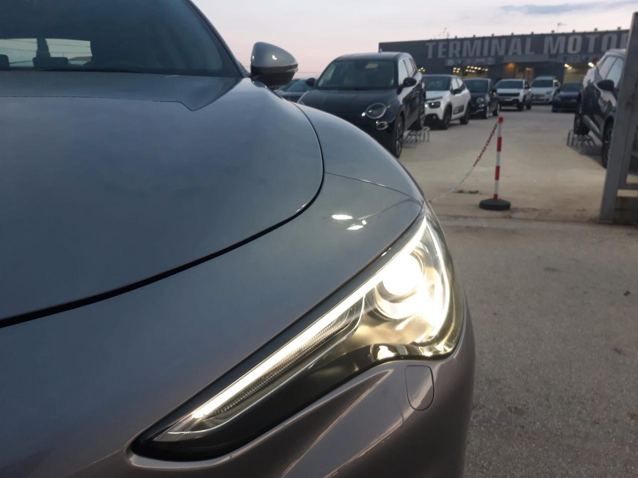 Alfa Romeo Stelvio 2.2 Turbodiesel 160 CV AT8 RWD Business