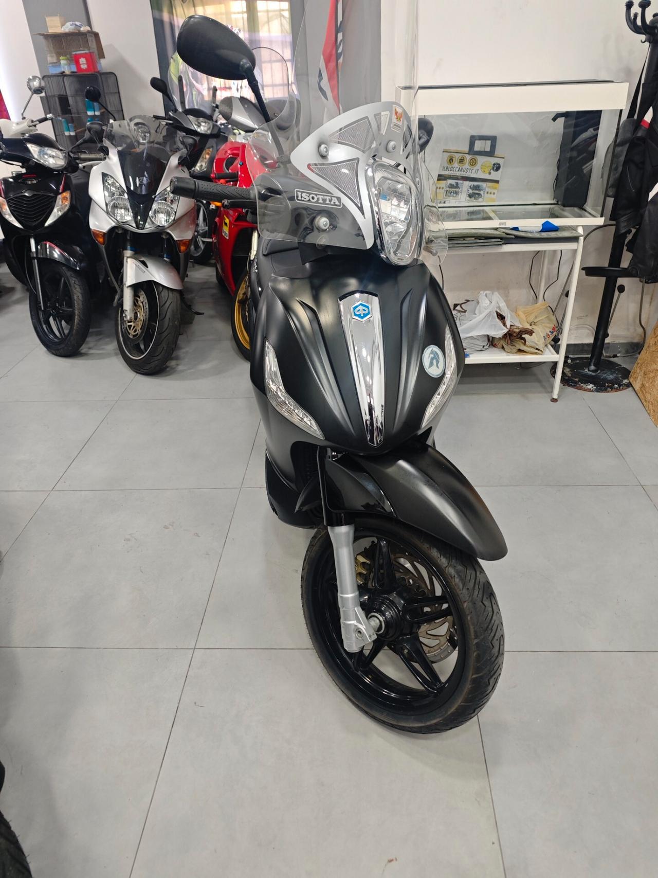 Piaggio Beverly 350 S sport abs