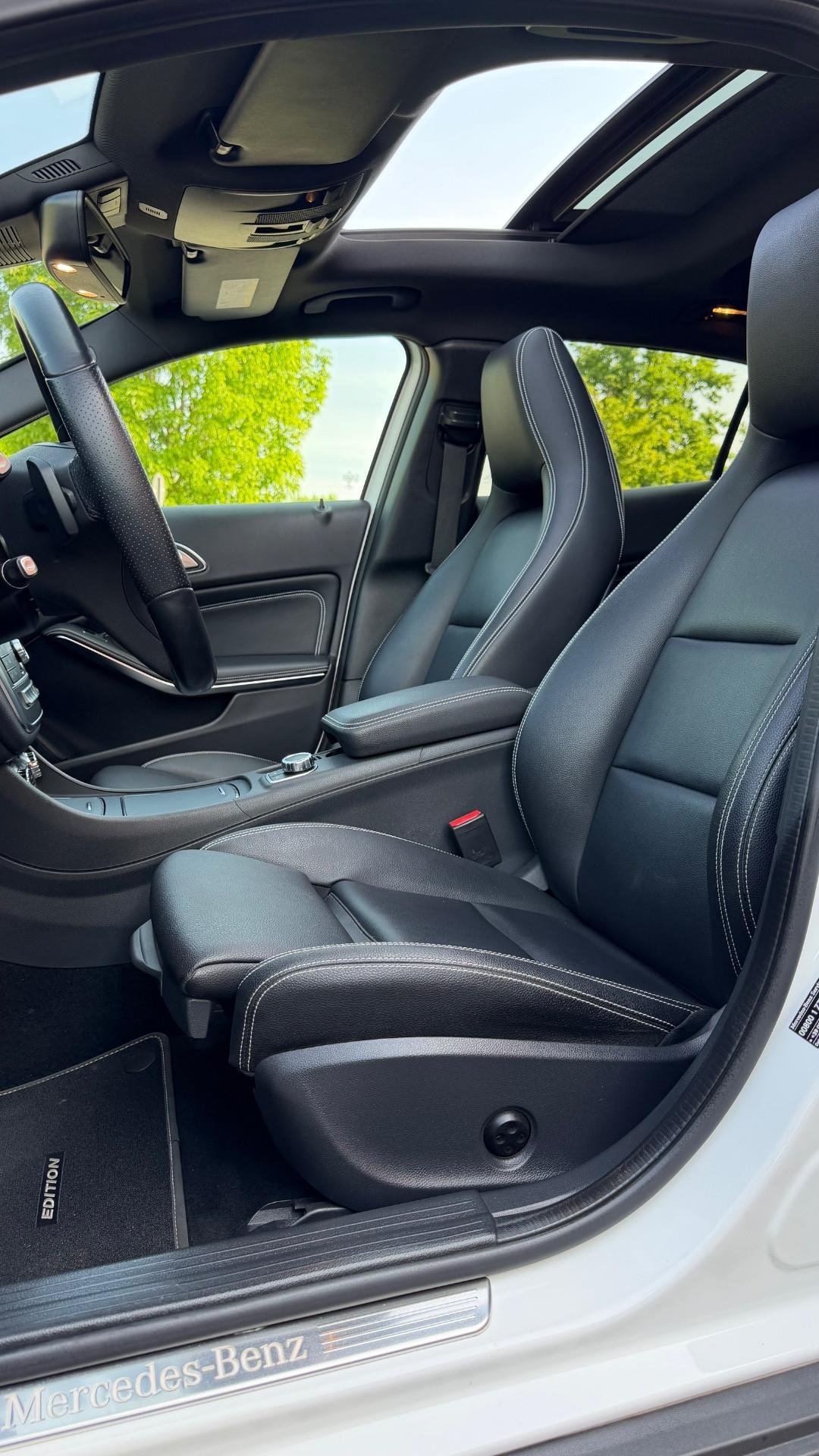 Mercedes-benz GLA 200 Premium night edition