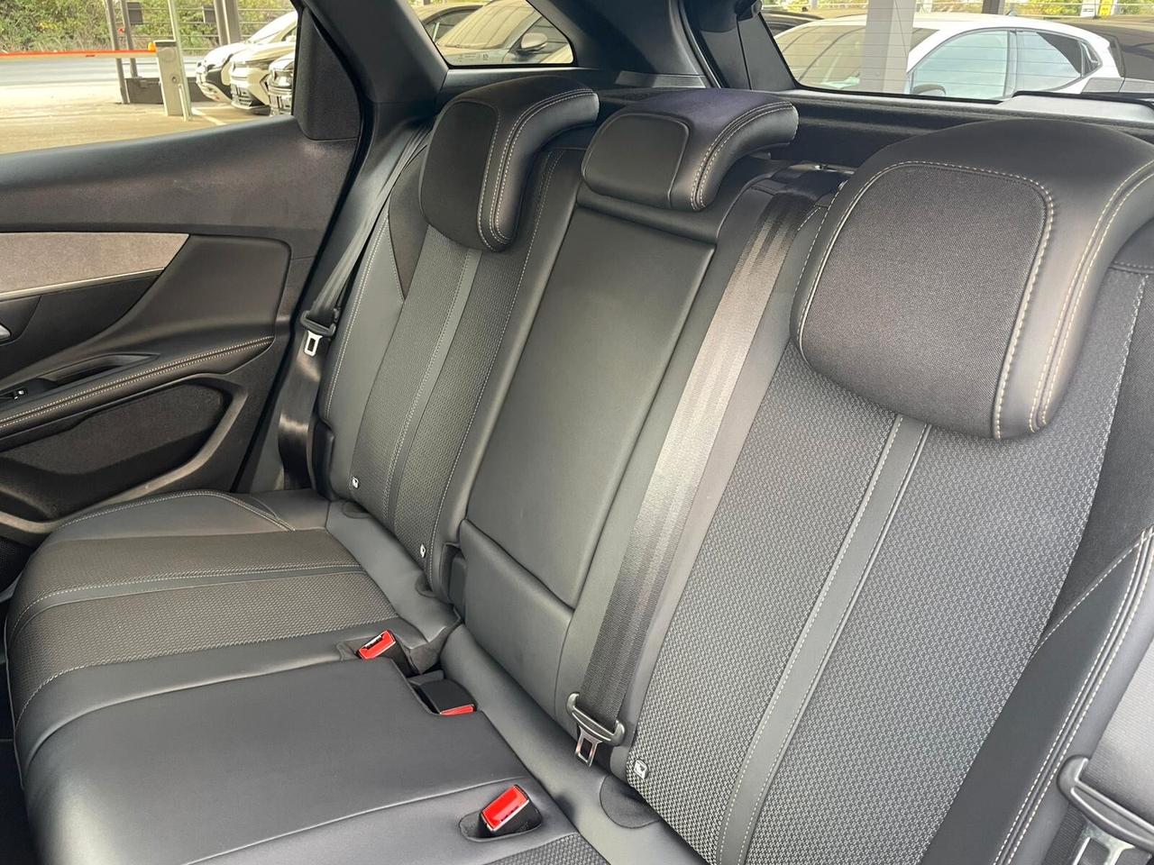 Peugeot 3008 BlueHDi 130 S&S EAT8 GT