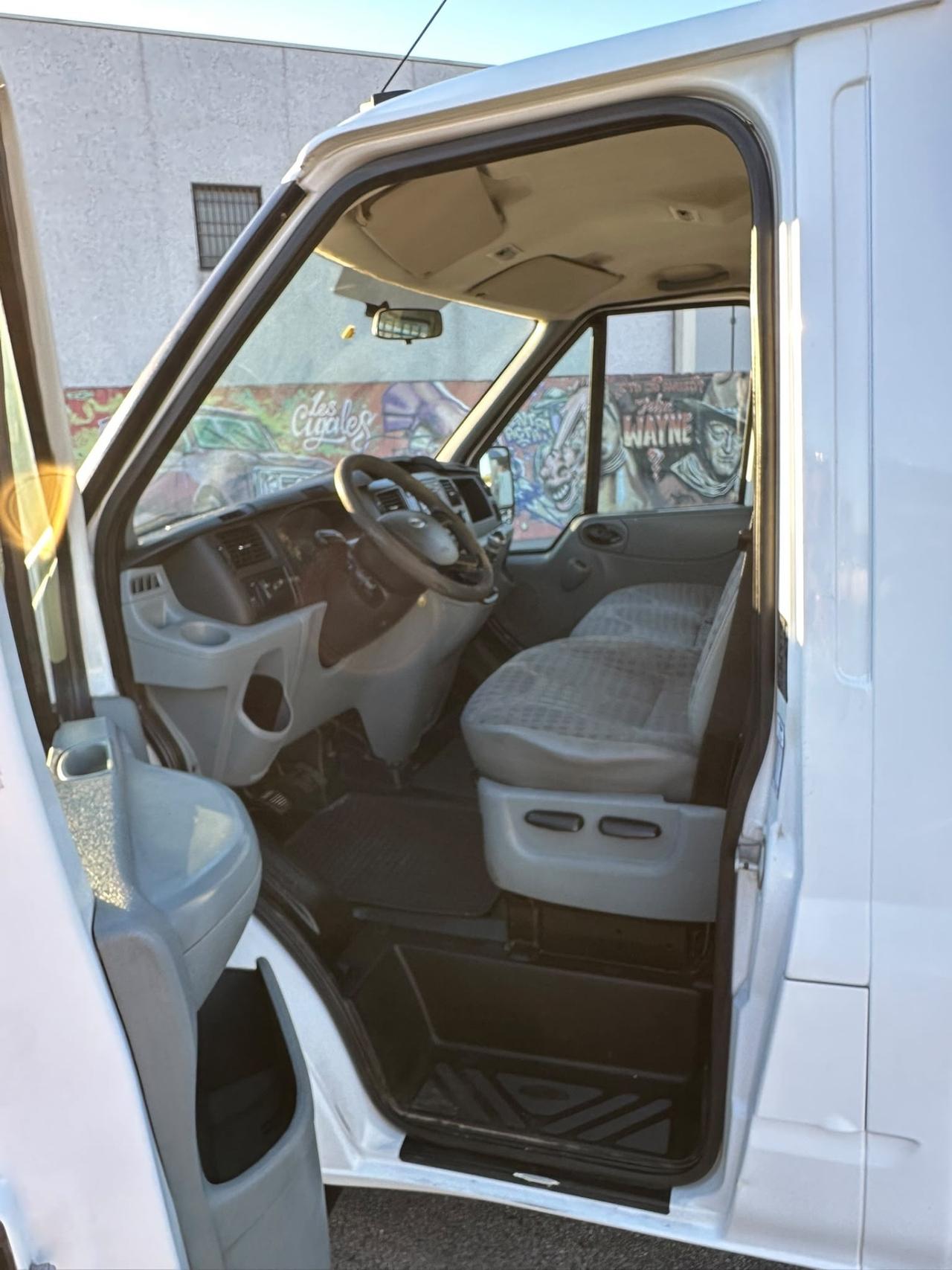Ford Transit anno 2009 cassone fisso