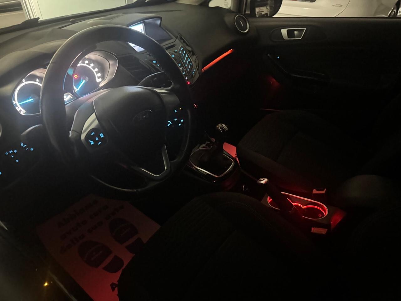 Ford Fiesta 1.5 TDCi 75CV 5 porte Titanium