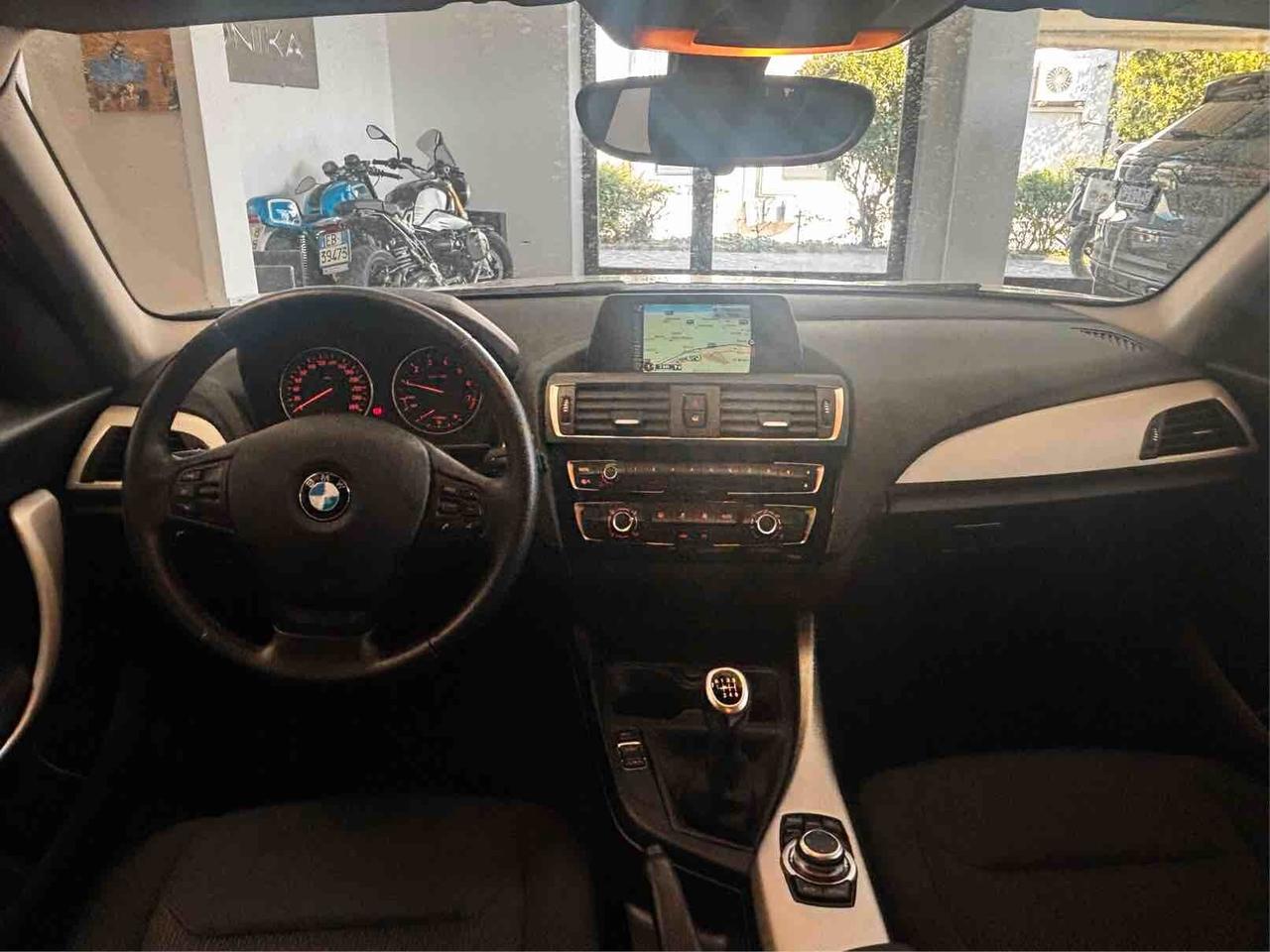 Bmw 116 116i 5p. Advantage
