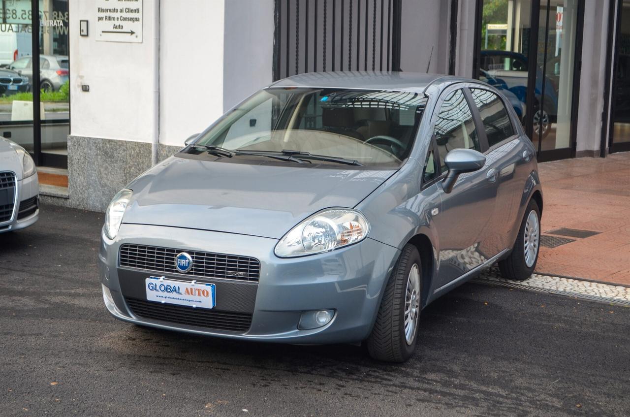 Fiat Grande Punto 1.3 MJT 90 CV 5 porte Dynamic - NEOPATENTATI