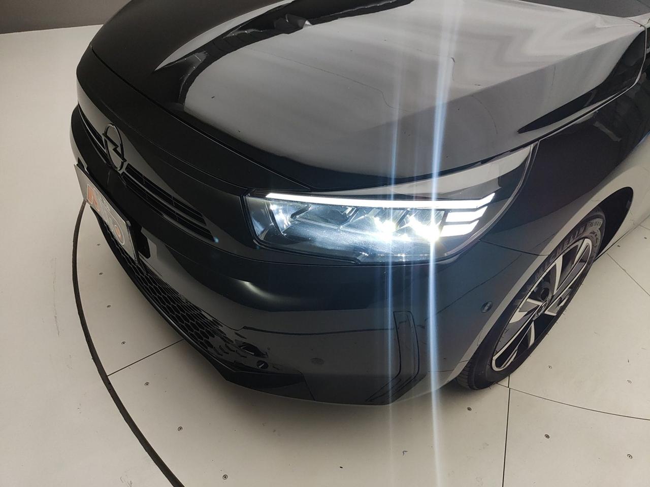 OPEL Corsa VI 2023 1.2 100CV GS AT8 (CAMBIO AUTOMATICO)