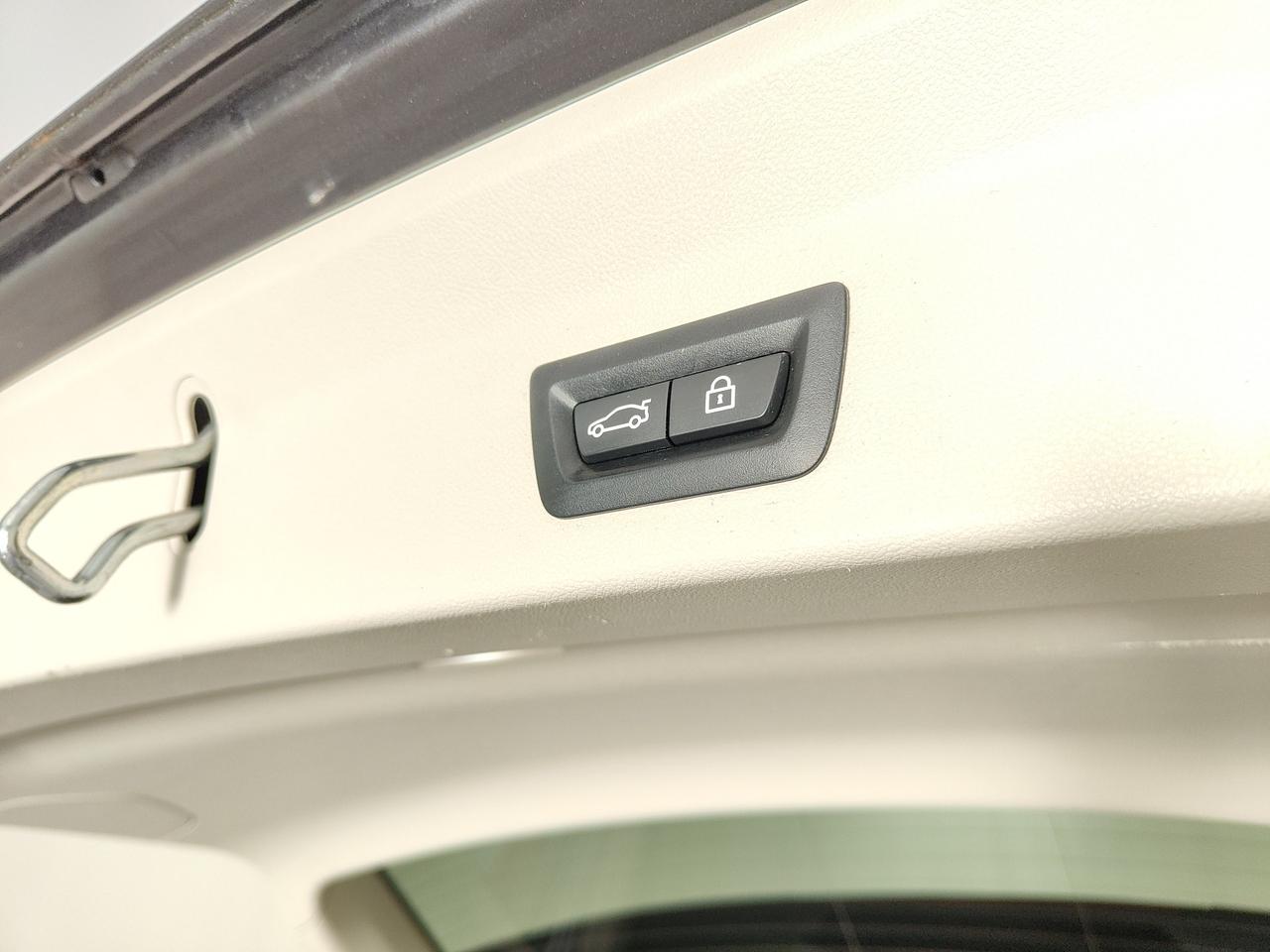 BMW X3 xdrive20d mhev 48V xLine auto