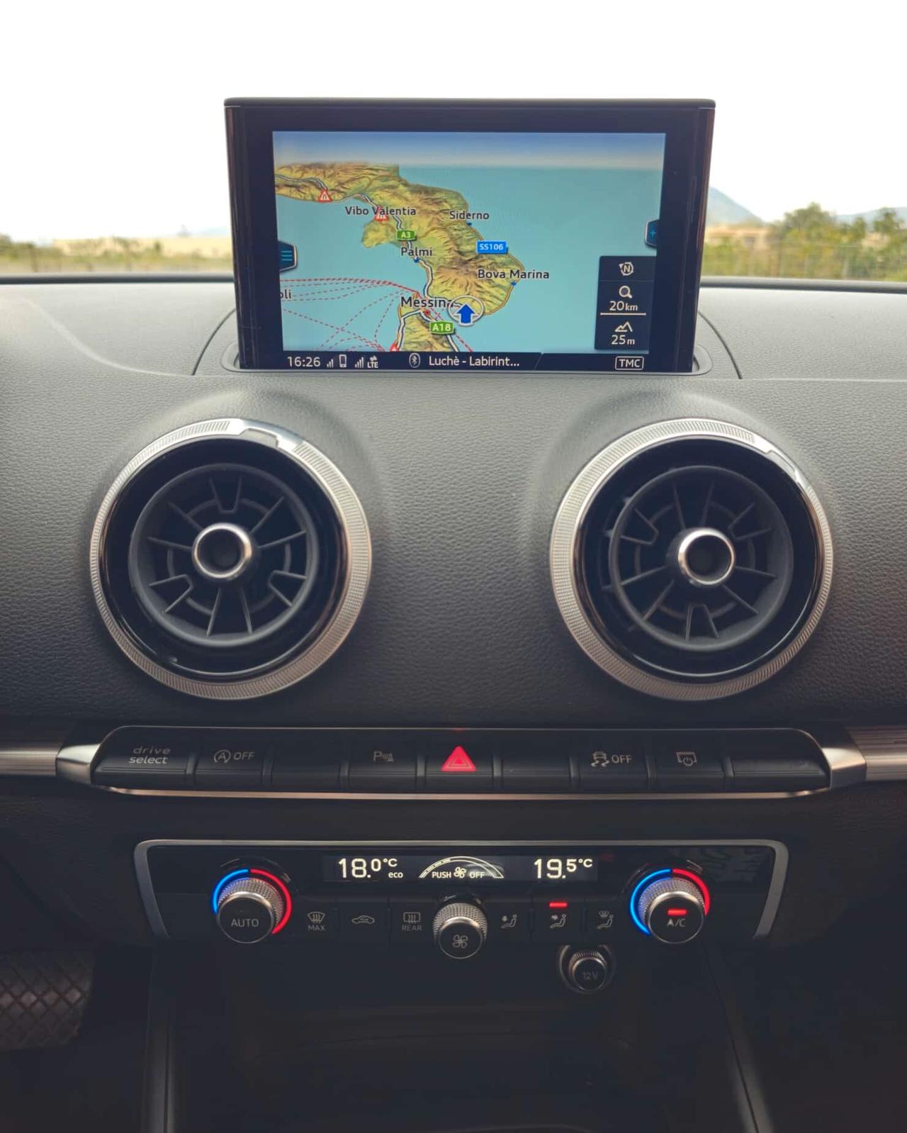 Audi A3 SPB 1.6 TDI 116 CV S tronic Sport