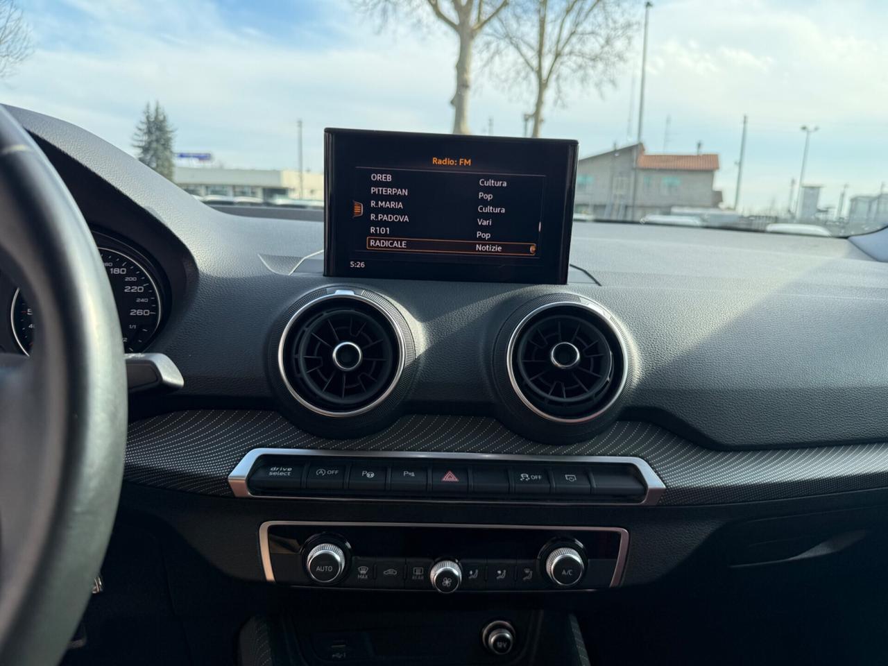Audi Q2 30 TDI S tronic Admired