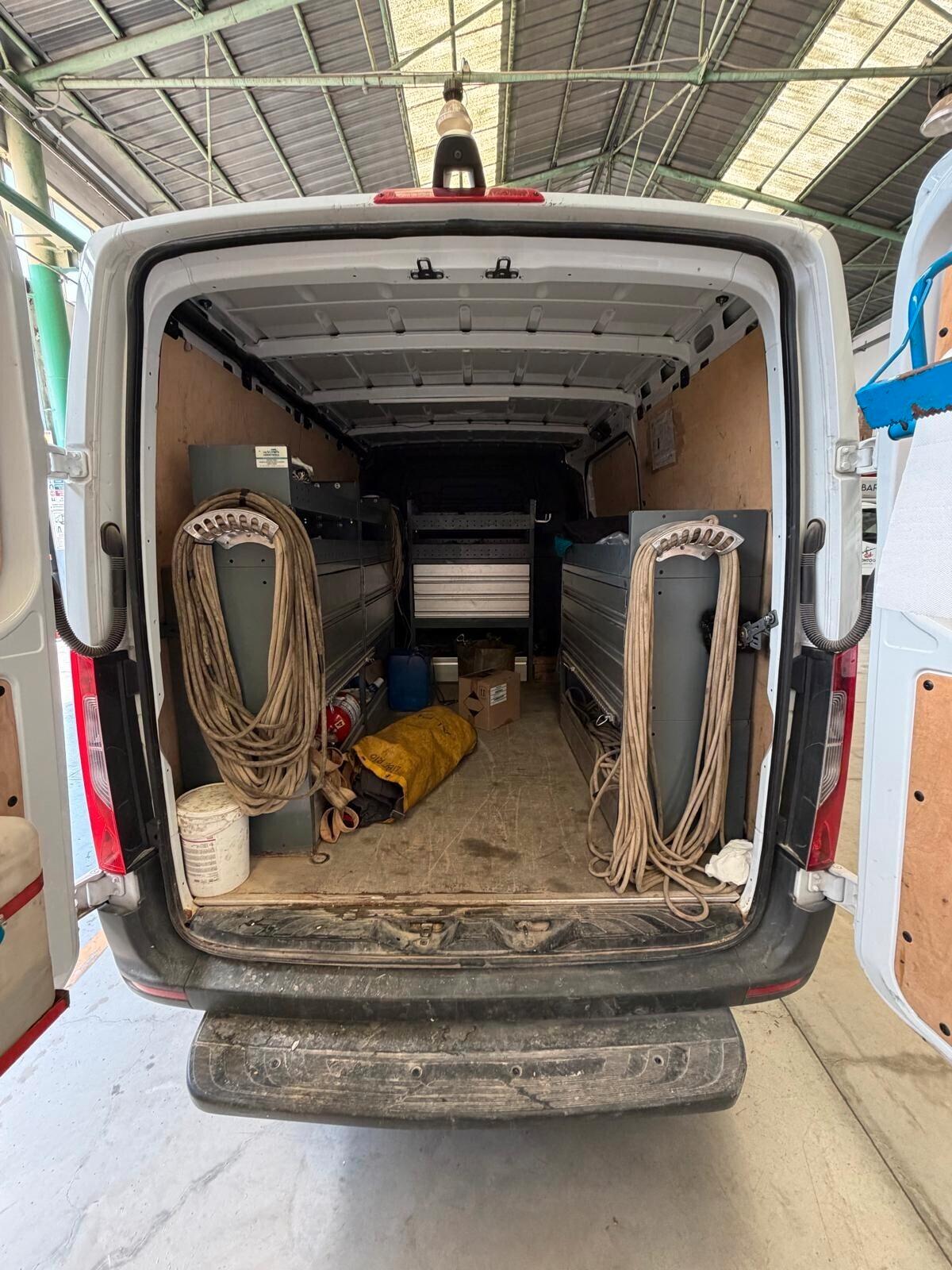 Mercedes Benz Sprinter officina mobile