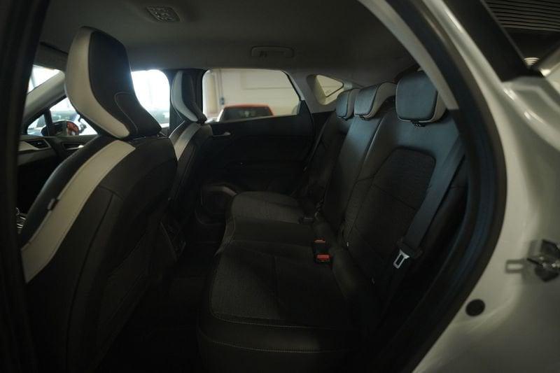Renault Captur II 2019 1.6 E-Tech phev Intens 160cv auto my21