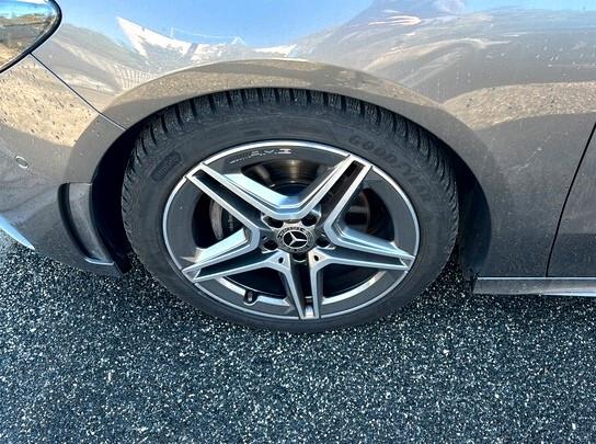 Mercedes-benz B 180 d Automatic AMG Line Premium Plus Navi Pdc UNIPRO IVA DEDUCIBILE