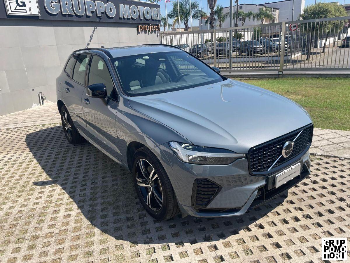 VOLVO - XC60 - B4 AWD Geartronic R-design