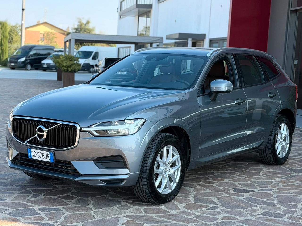 Volvo XC 60 2.0 D4 Geartronic Momentum Pro