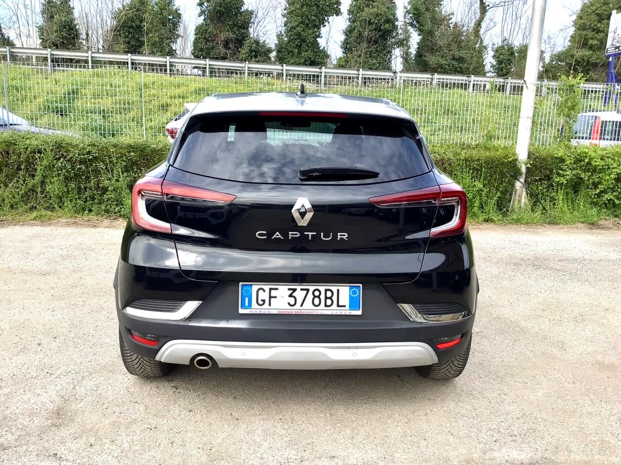 Renault Captur TCe 12V 100 CV GPL Intens