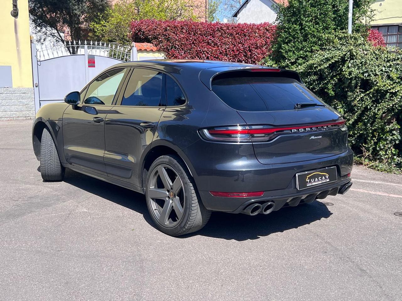 Porsche Macan 2.0 #10291