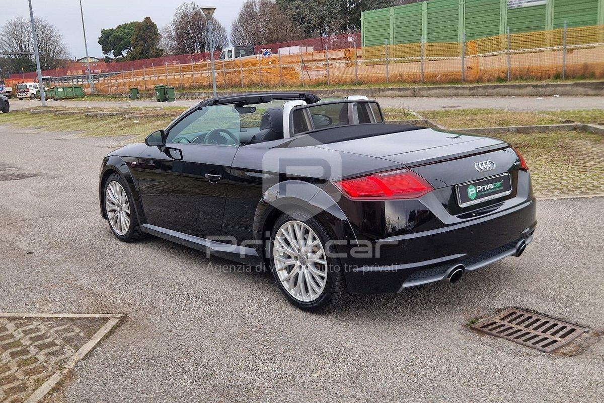 AUDI TT Roadster 2.0 TFSI quattro S tronic S line