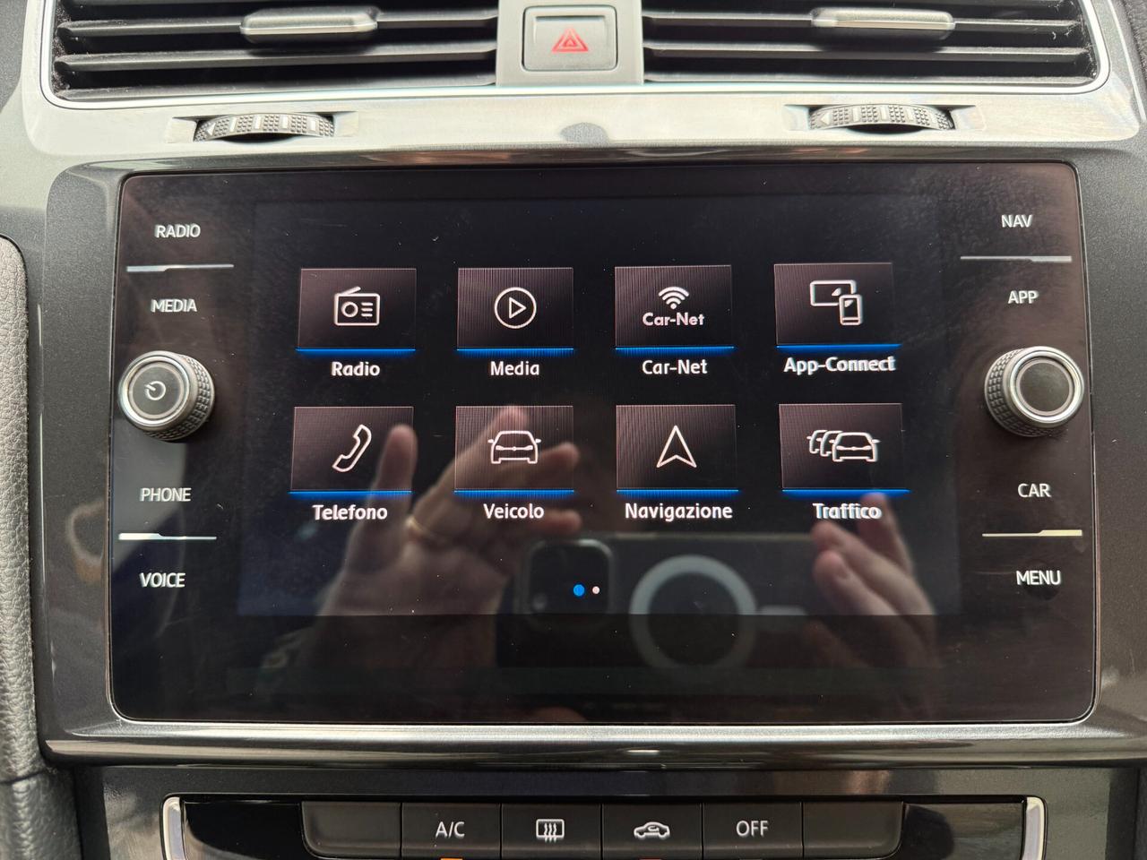 Volkswagen Golf Variant 1.6 TDI 115 CV DSG Executive BlueMotion Tech. CarPlay