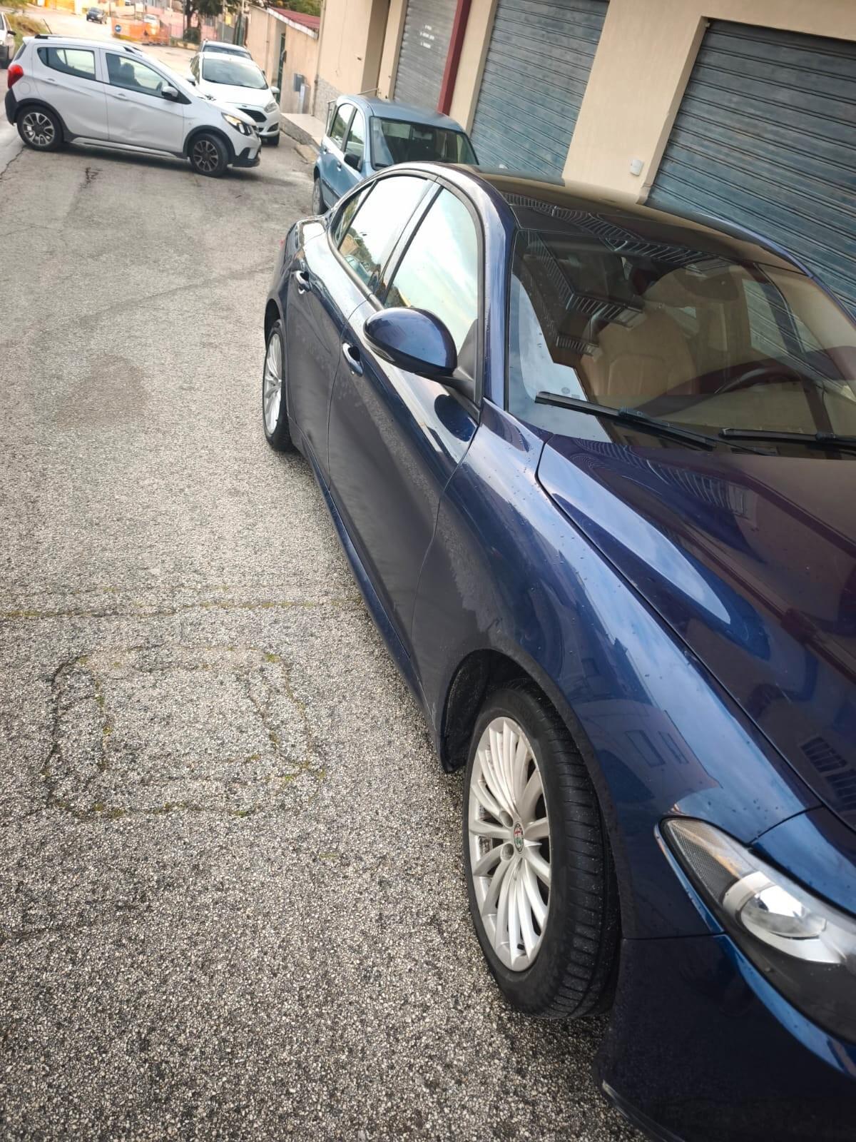 Alfa Romeo Giulia 2.2 Tdi 150 CV Super - 2017