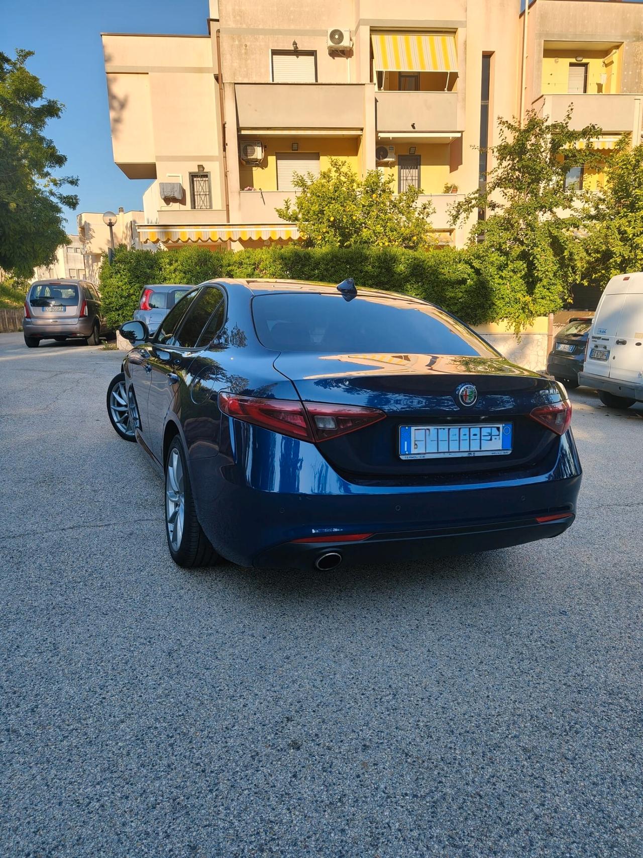 Alfa Romeo Giulia 2.2 Turbodiesel 160 CV AT8 Executive