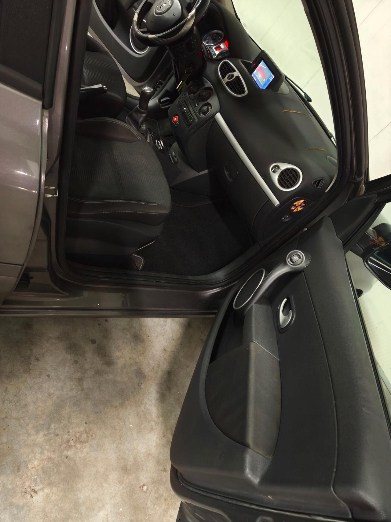 Renault Clio 1.2 16V 5 porte GPL Dynamique