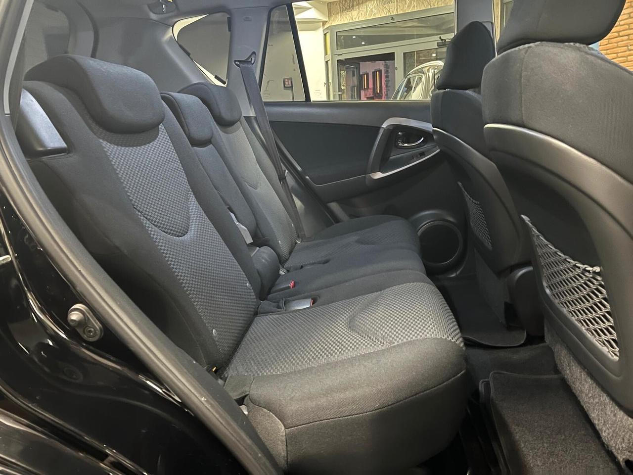 Toyota RAV 4 RAV4 2.0 Sol