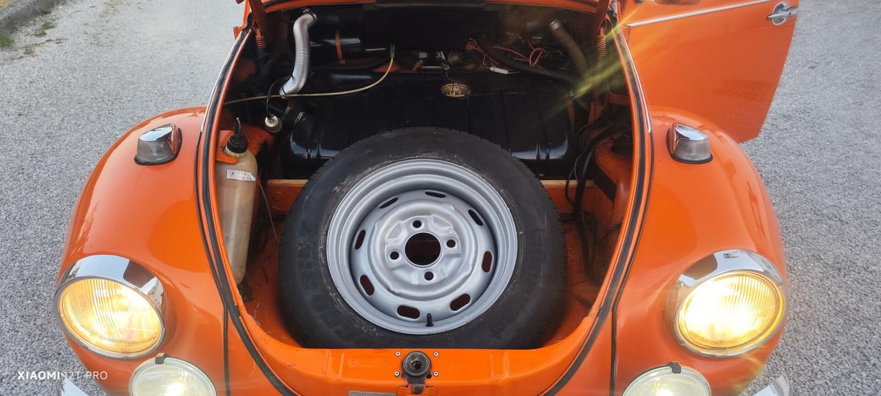 Volkswagen Maggiolino CABRIO o COUPE'