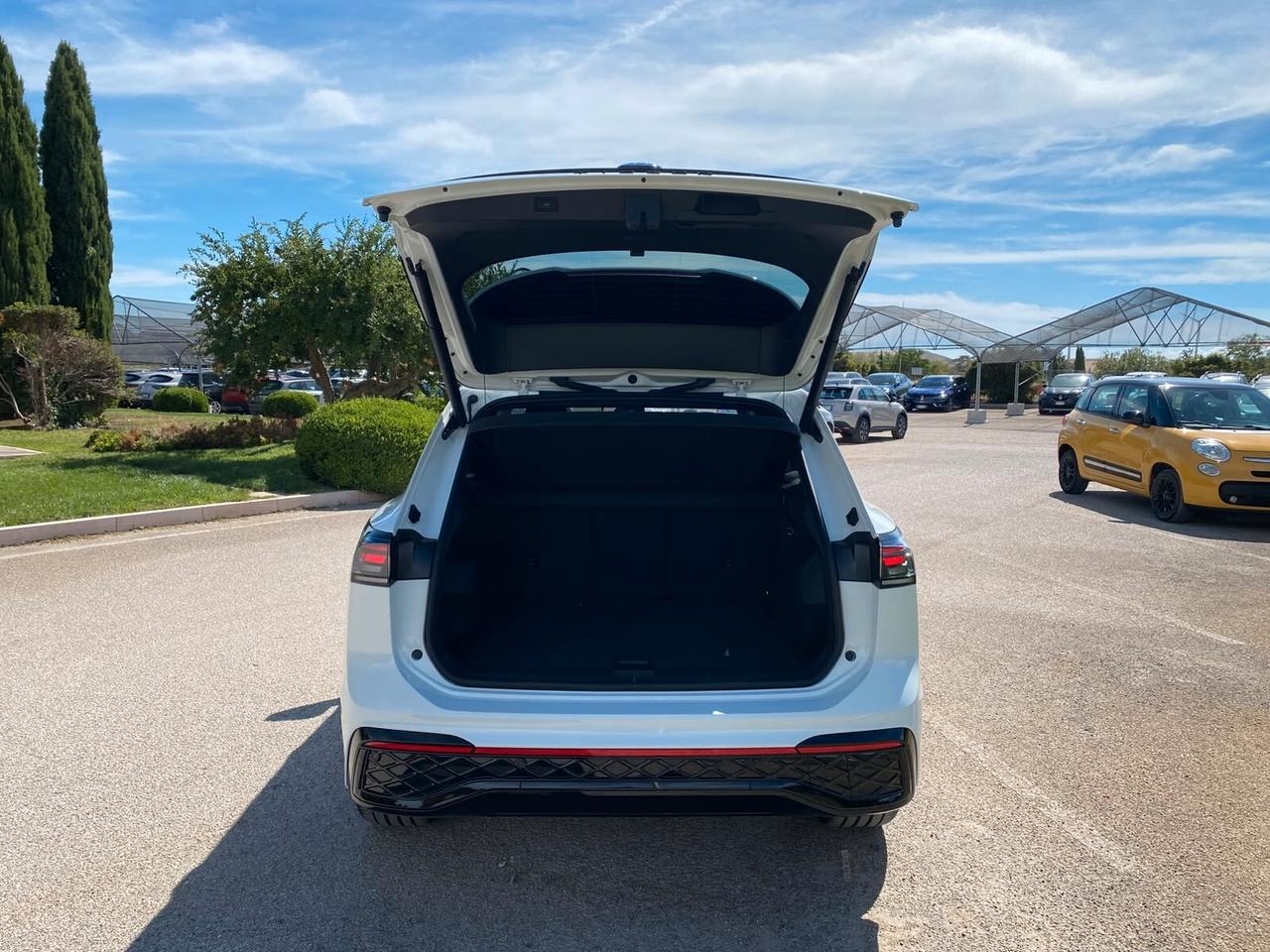Volkswagen Tiguan 2.0 TDI 150 CV DSG R-Line Plus