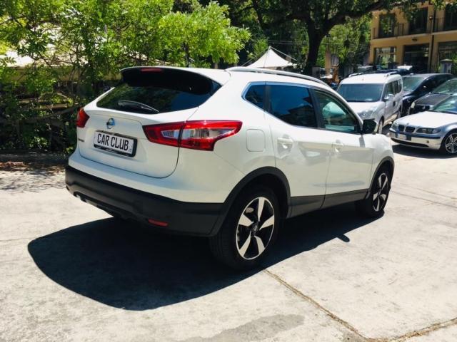Nissan Qashqai 1.6 dCi 131cv Automatica Tetto N-Connecta
