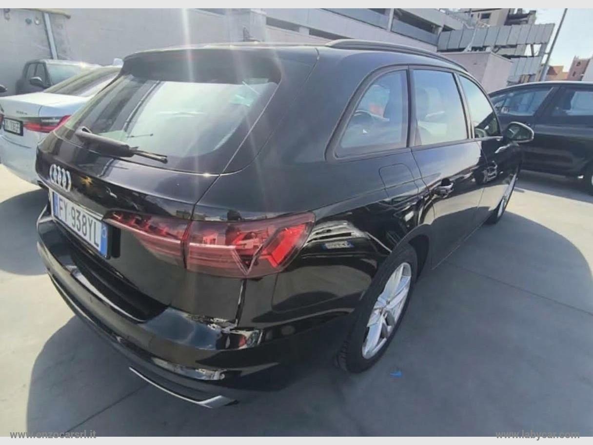 AUDI A4 Avant 30 TDI/136CV S tronic Business