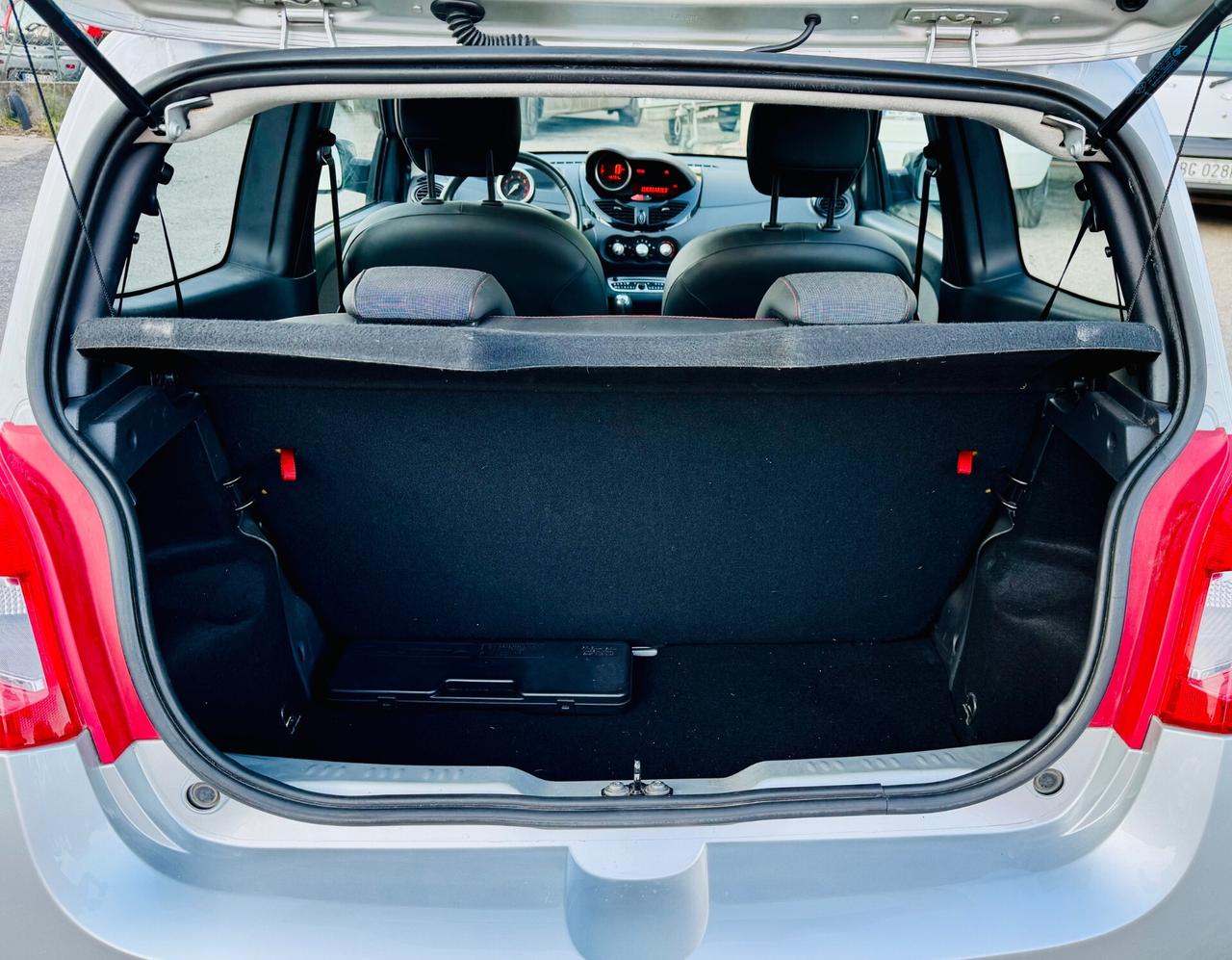 Renault Twingo 1.2 16V Etoile ok Neopatentati