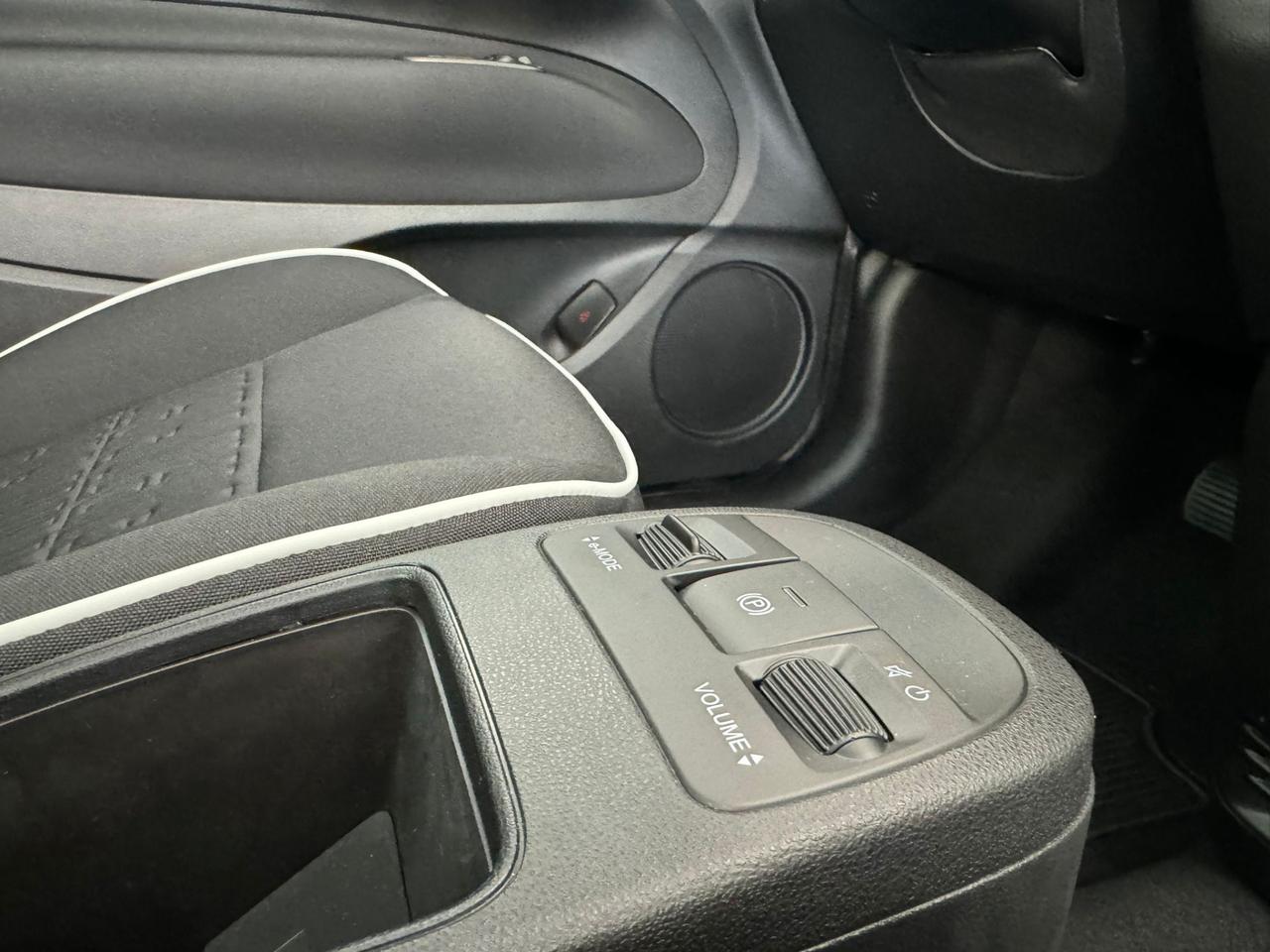 FIAT La Nuova 500 - 320 Berlina
